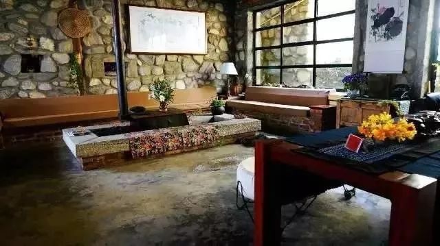 “中國(guó)最美寺院”寂照庵，房子象征著家是情感