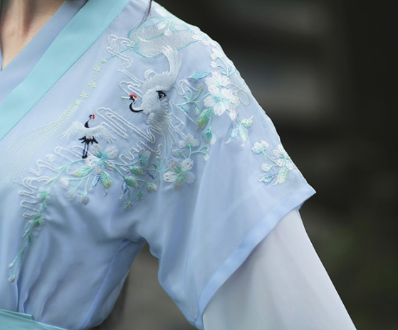 淺交領半臂雙鶴刺繡，改良漢服襦裙