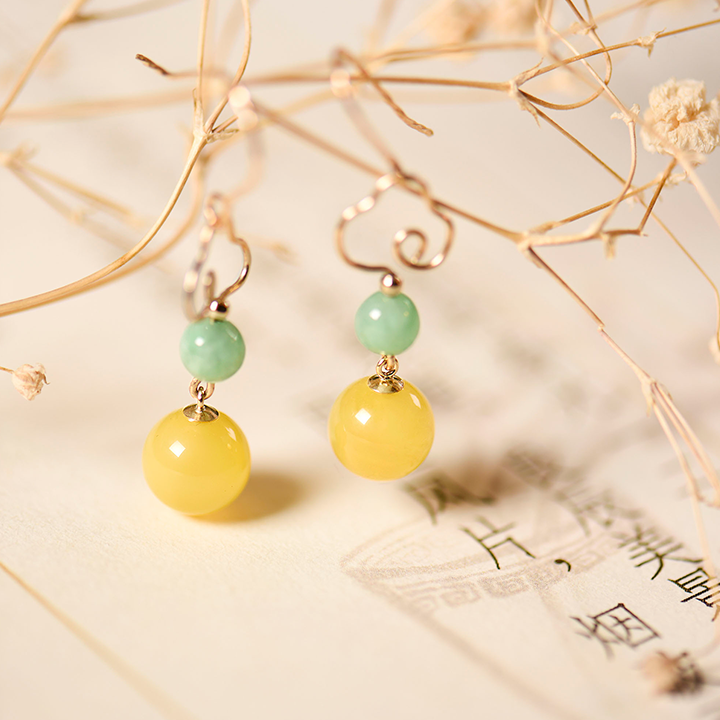 古風(fēng)手工祥云耳環(huán)，古典蜜蠟翡翠耳環(huán)