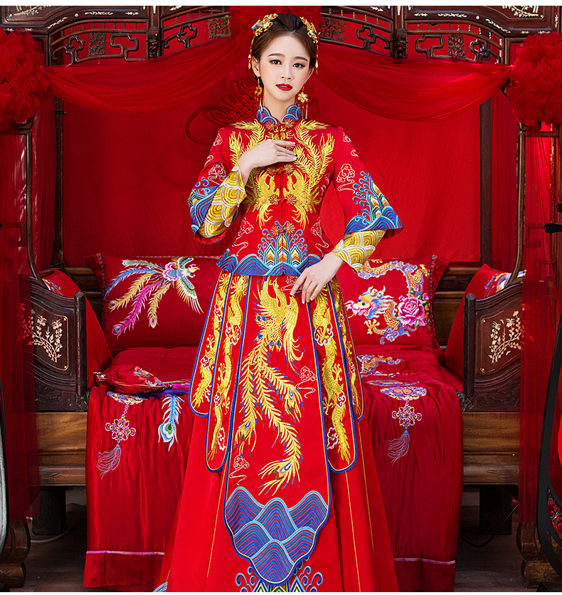 奢華鳳凰中式禮服，唯美五彩刺繡新娘禮服