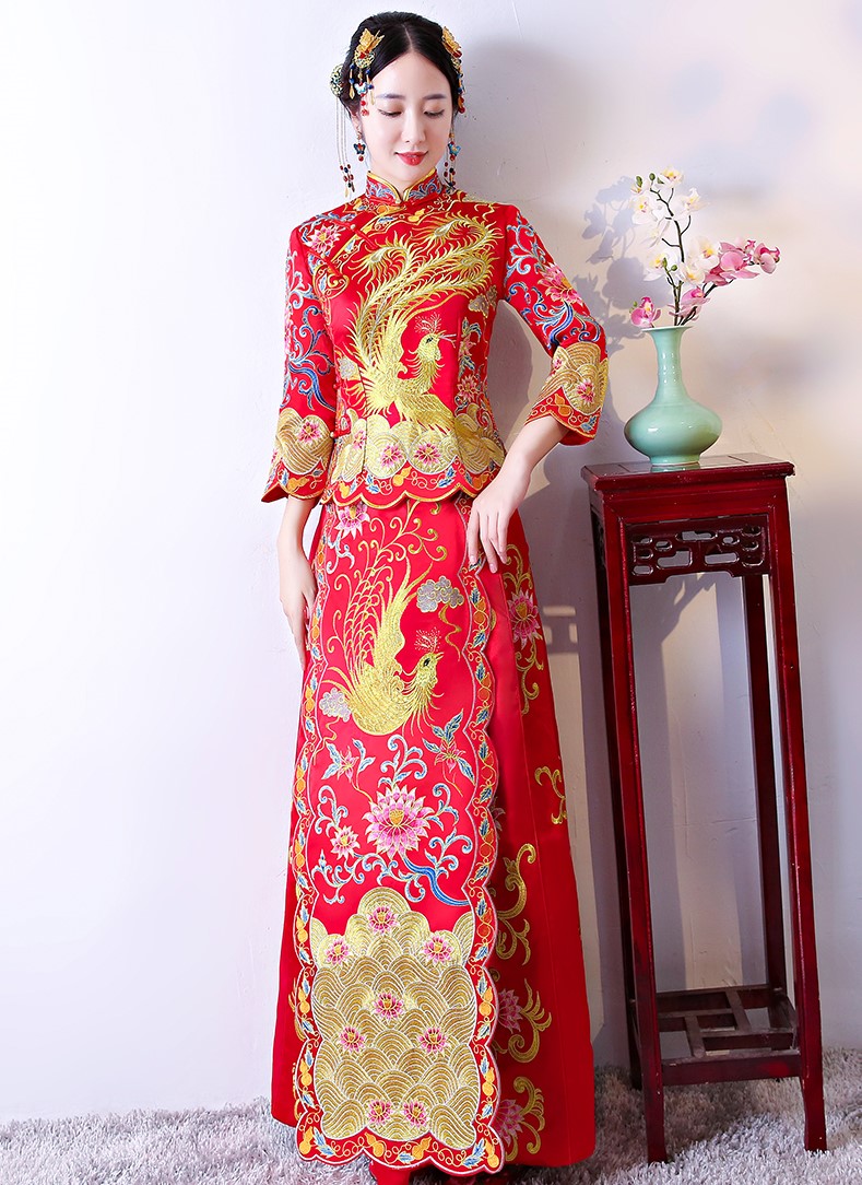 中國風龍鳳褂中式禮服，奢華鳳凰刺繡新娘禮服