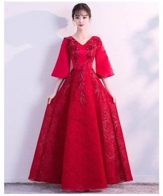 時(shí)尚性感V領(lǐng)中式禮服，立體繡花新娘結(jié)婚禮服