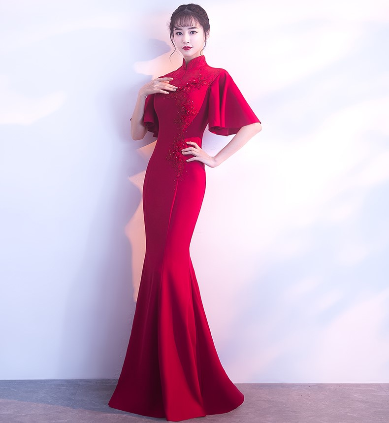 時尚喇叭袖口中式禮服，立體花朵魚尾晚禮服