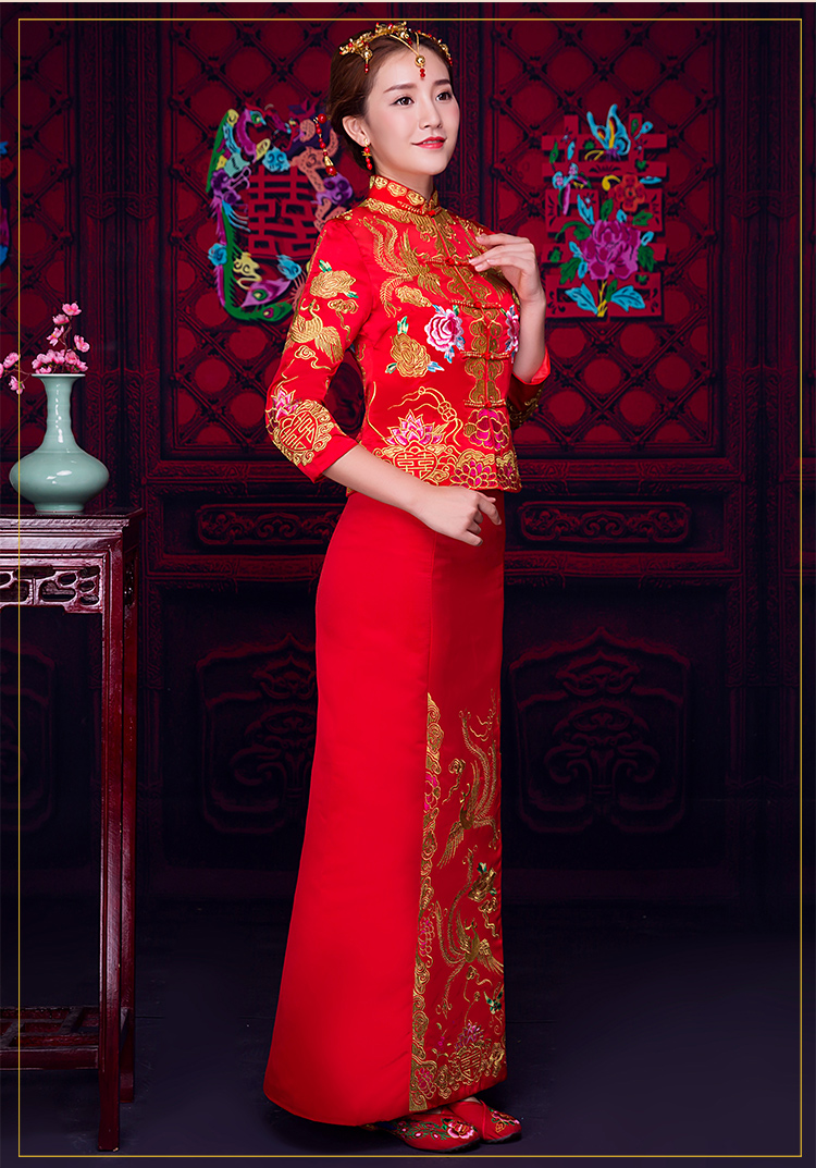 儒雅裙擺新娘禮服，魅力時(shí)尚中式禮服