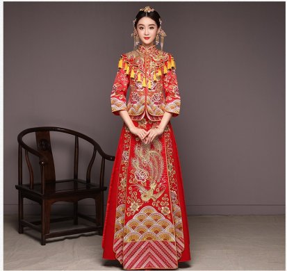 典雅韻味中式禮服，精致新娘結(jié)婚禮服
