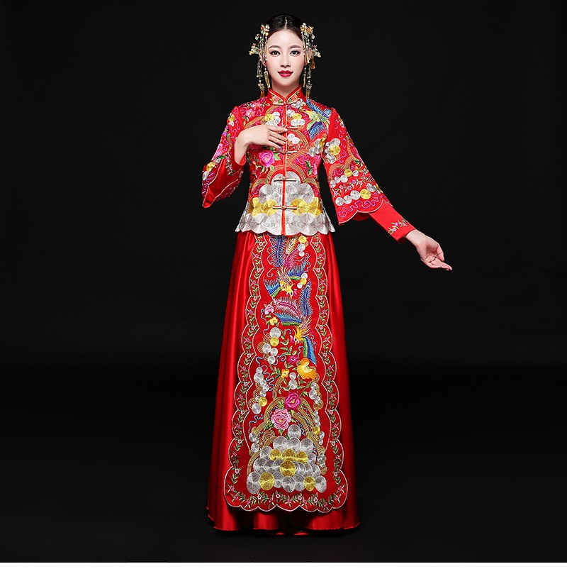 古典秀禾服中式禮服，時(shí)尚中國(guó)風(fēng)新娘禮服