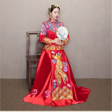 復(fù)古典雅秀禾服，時尚中式禮服新娘禮服