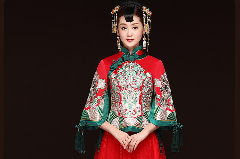 秋季新款紅色敬酒服，改良旗袍長(zhǎng)款
