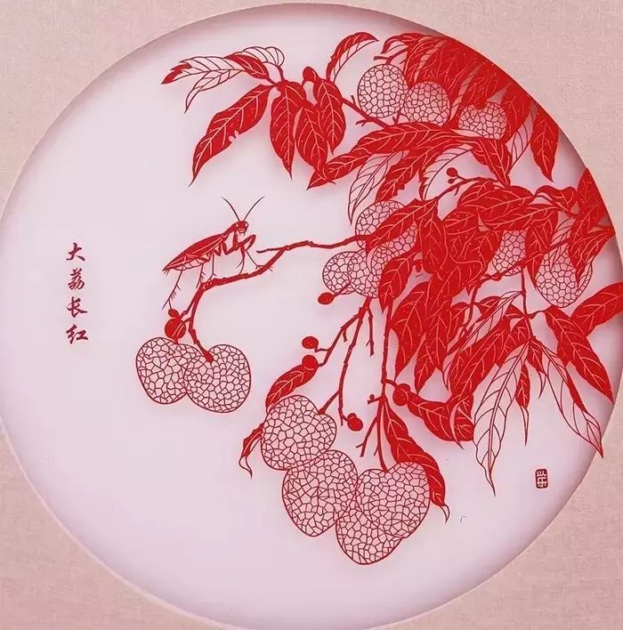 剪紙藝術(shù)作品：一次鏤空一根線條的信仰！