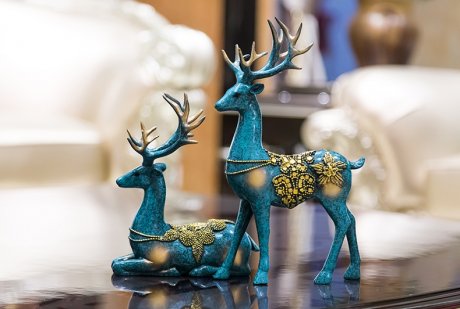 空靈優(yōu)雅，福壽福祿雙至的鹿型青銅器工藝品