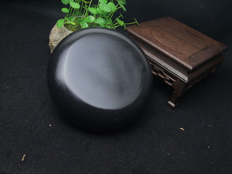歙硯雕刻精致山水硯臺(tái)，精品老坑龍尾硯