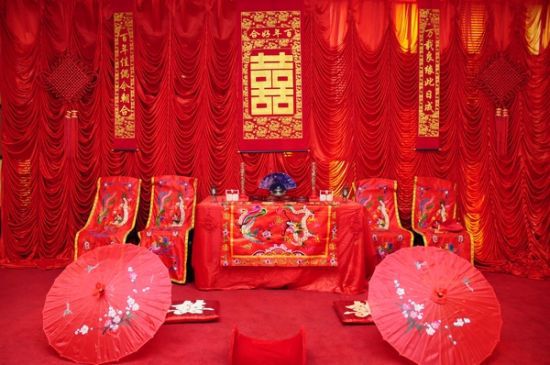 中式婚禮流程：中國人必須知道的傳統(tǒng)婚禮習俗