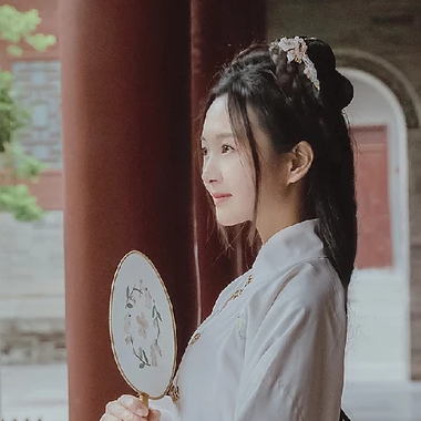 甜美可愛(ài)帶傘團(tuán)扇女生頭像，唯美古風(fēng)真人頭像