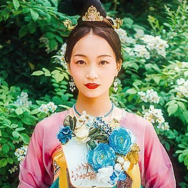 多彩花團(tuán)扇女生頭像，唯美古風(fēng)真人頭像