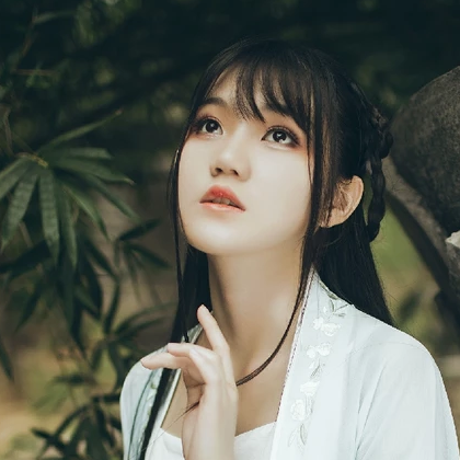 清新雅潔文藝女生頭像，唯美古風真人頭像