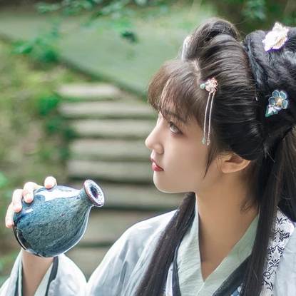 古典琵琶女子頭像，唯美古風(fēng)真人頭像