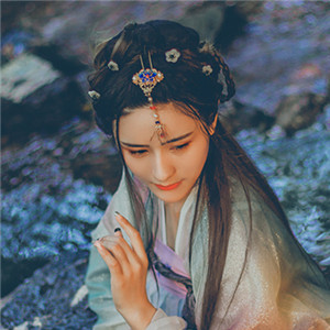 星輝光影漢服古風(fēng)女子頭像，妖媚女生頭像