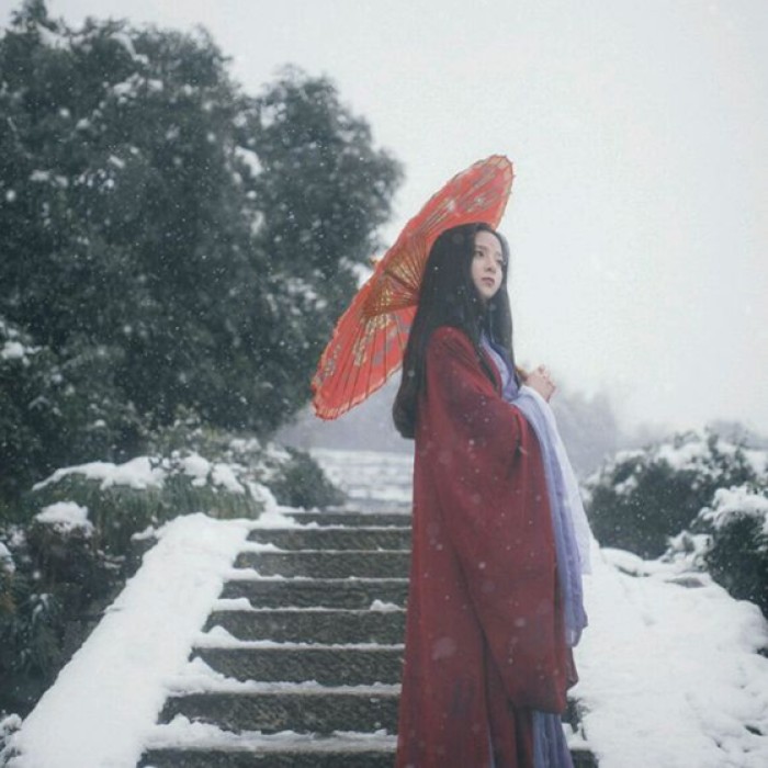 溫柔可人古風(fēng)漢服女子頭像，端莊秀麗女生頭像